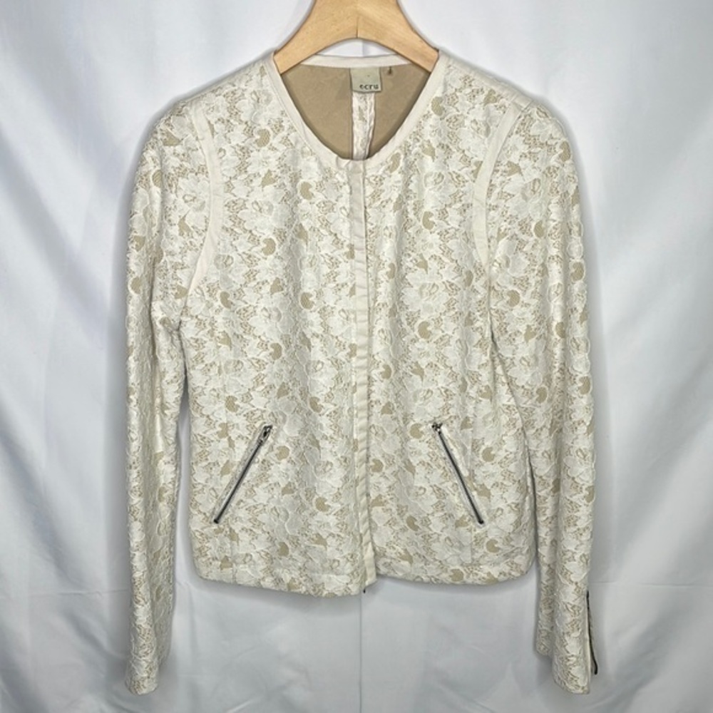 🛹 Ecru cream lace zip front collarless jacket